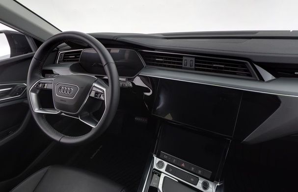 Audi Q8 50 quattro 250 kW image number 3