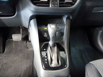 Car image 12