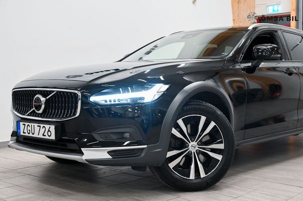 Volvo V90 Cross Country B4 AWD 146 kW image number 19