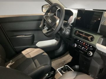 Car image 14