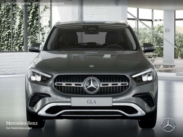 Mercedes-Benz GLA 200 120 kW image number 8