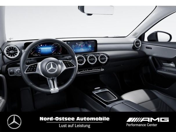 Mercedes-Benz A 200 120 kW image number 3