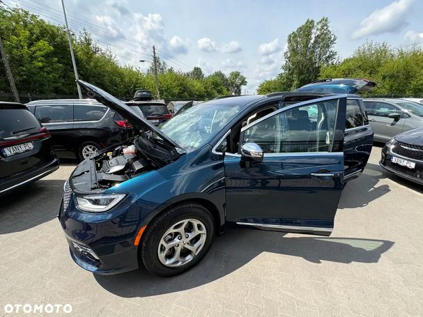 Chrysler Pacifica 208 kW image number 15