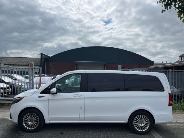 Mercedes-Benz EQV 300 150 kW image number 4