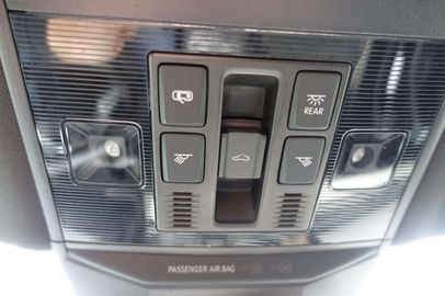 Car image 31