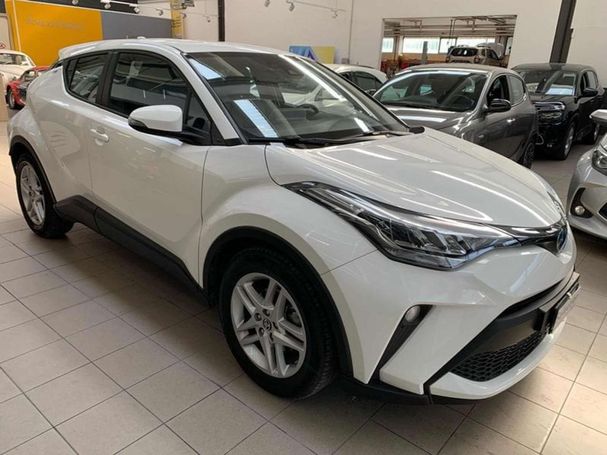 Toyota C-HR 1.8 Hybrid 90 kW image number 4