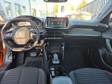 Car image 11