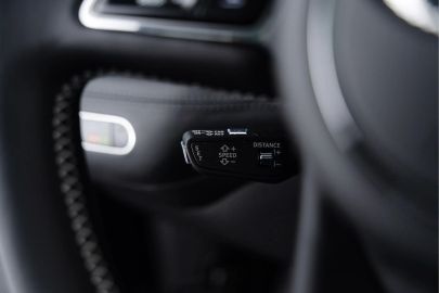 Car image 50