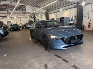 Car image 24