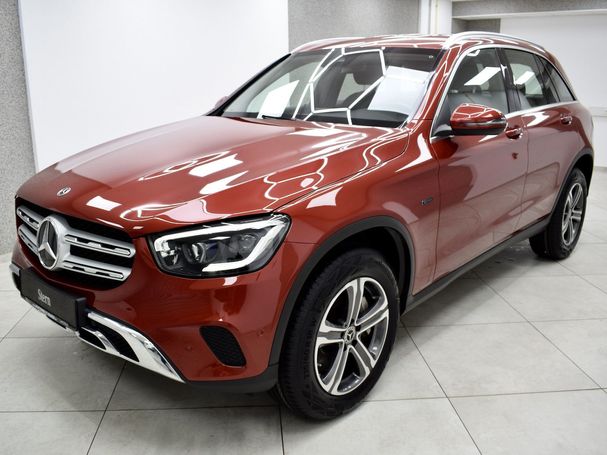 Mercedes-Benz GLC 300 e 235 kW image number 1