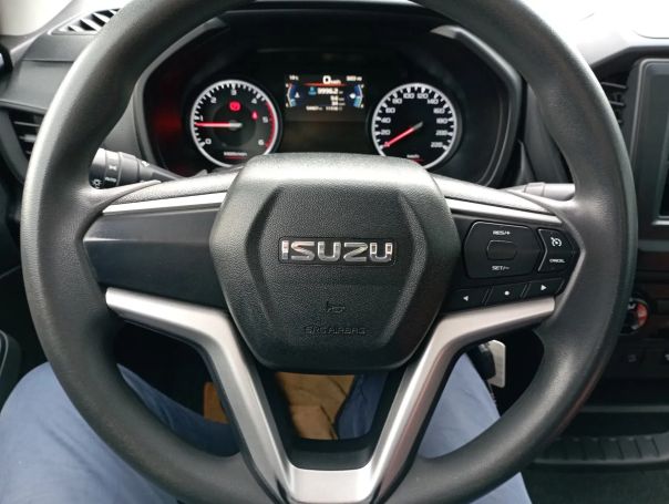 Isuzu D-Max 120 kW image number 14