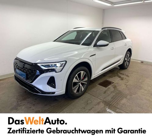 Audi Q8 50 quattro e-tron Business 250 kW image number 1