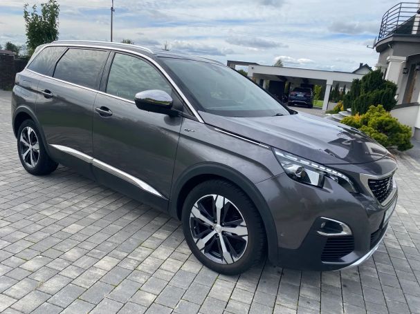 Peugeot 5008 BlueHDi 180 EAT8 GT 130 kW image number 3