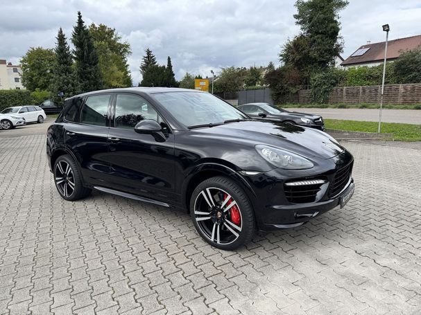 Porsche Cayenne Turbo S 405 kW image number 2