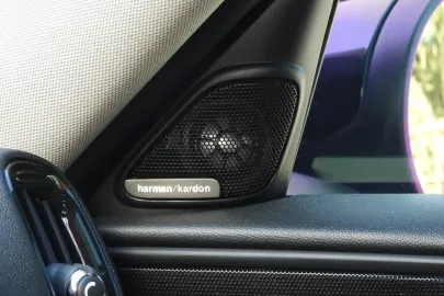 Car image 42