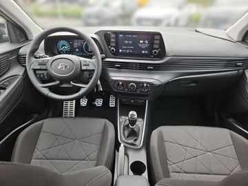 Car image 11