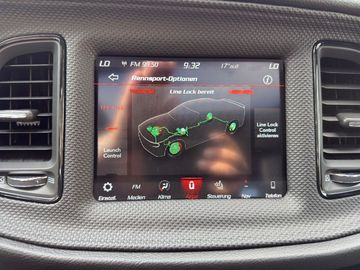 Car image 40