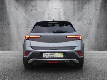 Car image 28