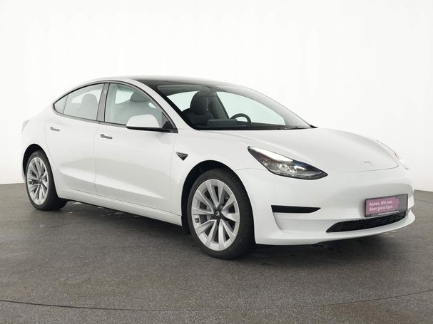 Tesla Model 3 208 kW image number 3