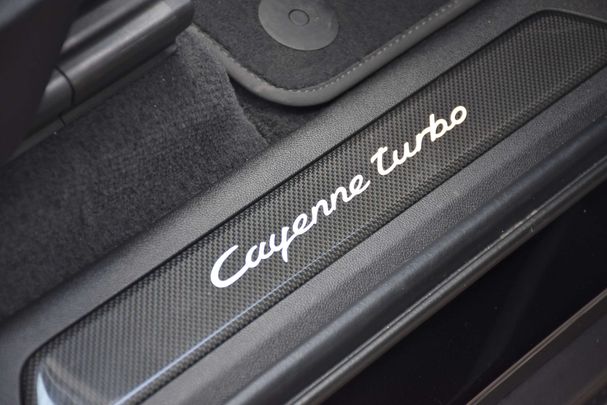 Porsche Cayenne Turbo Tiptronic 404 kW image number 15