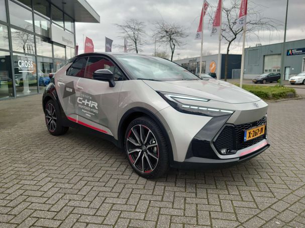 Toyota C-HR 2.0 Hybrid 145 kW image number 2