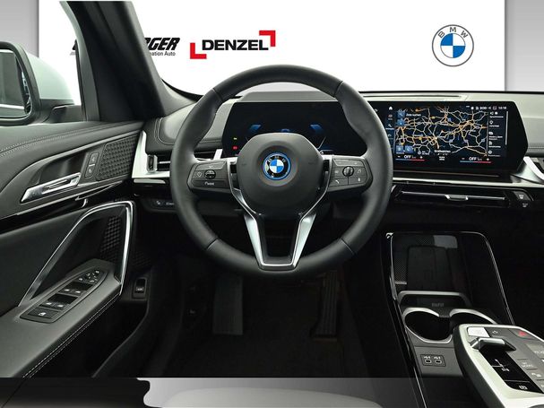 BMW iX1 xDrive30 xLine 230 kW image number 7