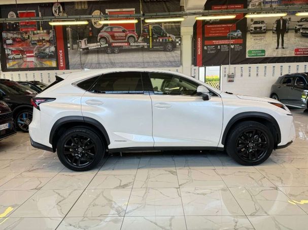 Lexus NX 300 h 145 kW image number 7