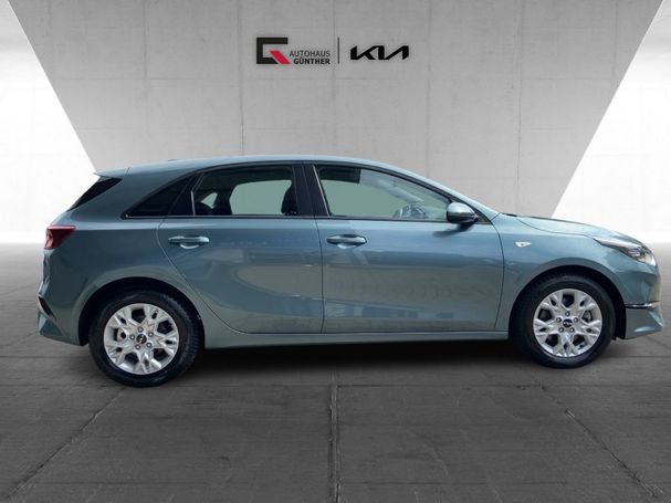 Kia Ceed Vision 88 kW image number 2