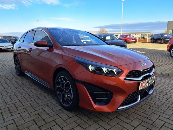 Kia ProCeed 1.5 T-GDI GT Line 103 kW image number 2