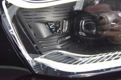 Car image 41
