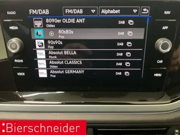 Car image 28