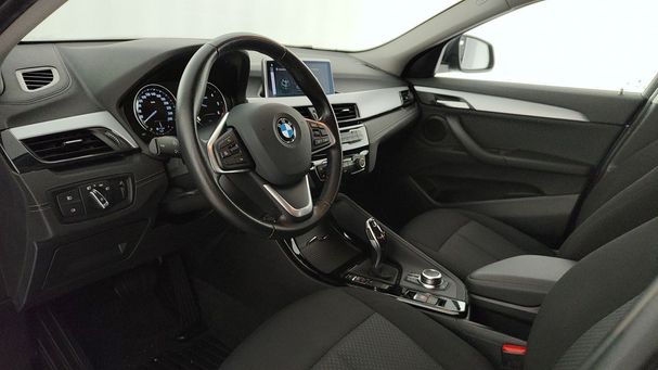 BMW X2 sDrive18d Advantage 110 kW image number 5