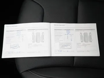 Car image 49
