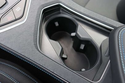 Car image 41