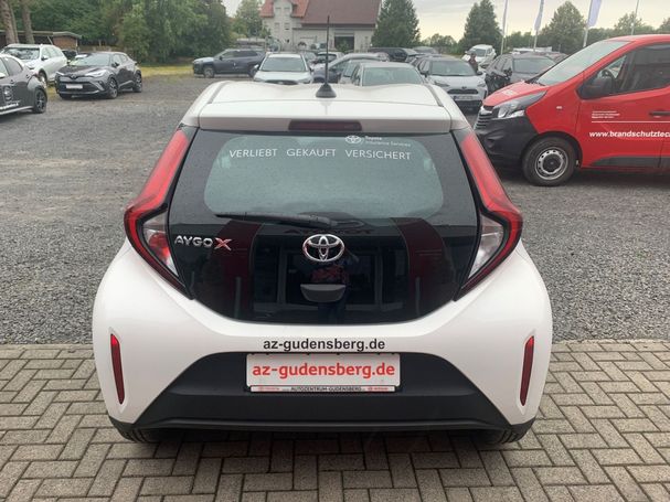 Toyota Aygo X 53 kW image number 14