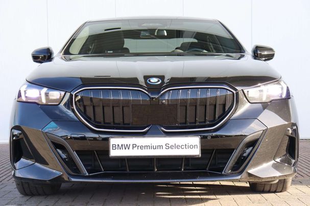 BMW 530 e 220 kW image number 2