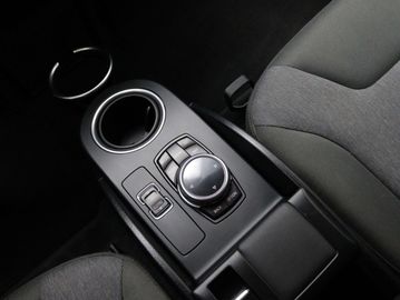 Car image 38