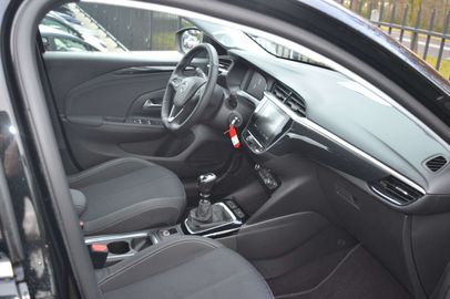 Car image 37