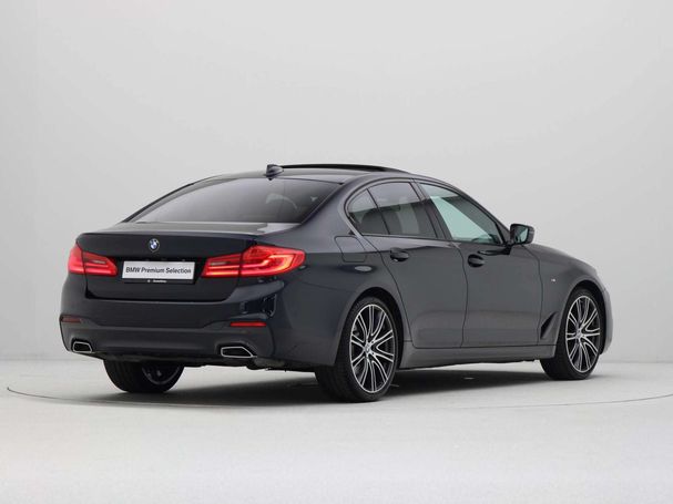 BMW 520i 135 kW image number 9