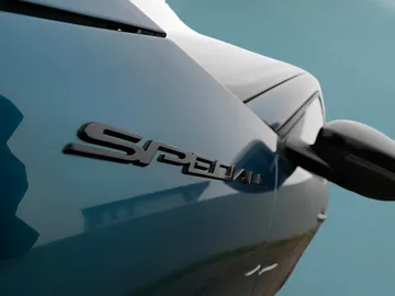 Car image 45