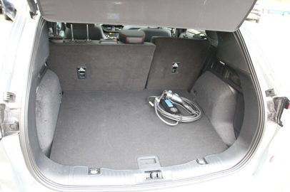 Car image 31