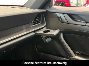 Car image 35