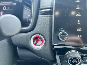 Car image 37