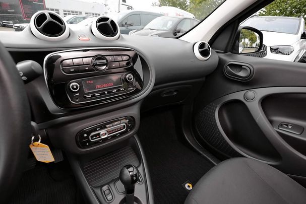 Smart ForFour EQ 60 kW image number 9