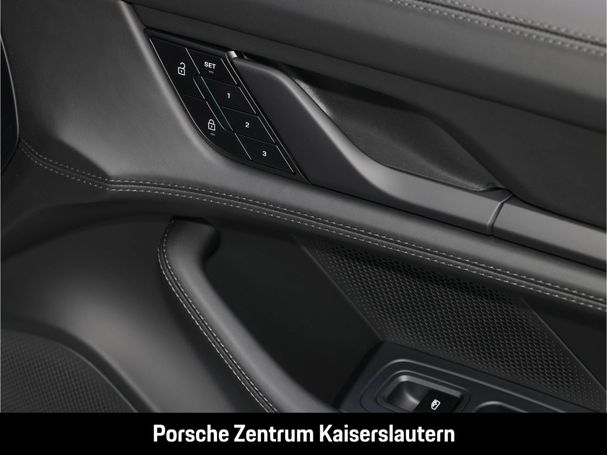 Porsche Taycan 4 Cross Turismo 320 kW image number 23