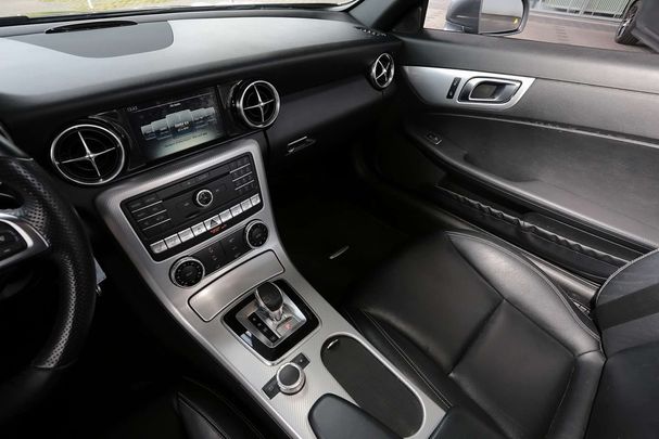 Mercedes-Benz SLC 200 135 kW image number 9