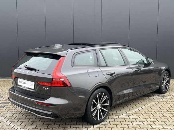 Volvo V60 T6 Recharge AWD Plus 257 kW image number 2