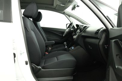 Car image 22