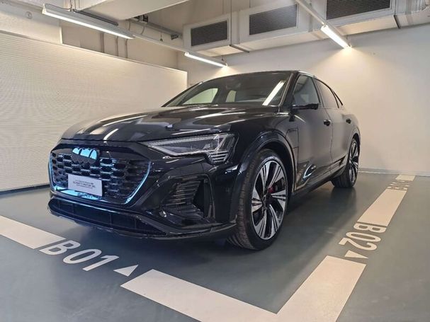 Audi Q8 55 quattro e-tron S-line 300 kW image number 1