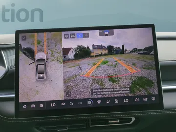Car image 25